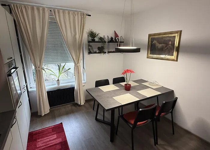 Mary's Flat Любляна